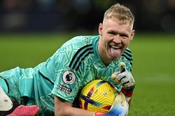 Newcastle sa thải 5 cầu thủ