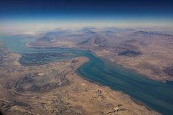 Nổ lớn tại Iran, c&ograve;i b&aacute;o động n&aacute;o loạn Trung Đ&ocirc;ng