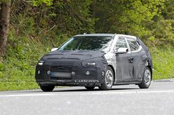 Thêm xe Hyundai 'mượn' thiết kế góc cạnh của Santa Fe