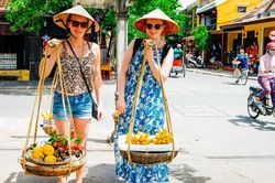 Việt Nam lần đầu tiên đón 10,6 triệu lượt khách quốc tế sau 5 tháng