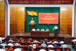 Huế tiếp tục n&acirc;ng cao hiệu quả vận h&agrave;nh ch&iacute;nh quyền hai cấp