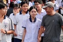 Đề thi tốt nghiệp THPT đ&atilde; chuyển tới 34 tỉnh, th&agrave;nh phố