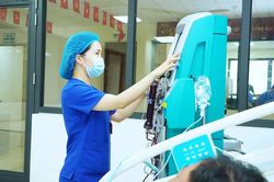 Cứu sống người đàn ông viêm tụy cấp do triglycerid tăng hơn 23 lần