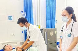 Bộ Y tế yêu cầu 'siết' hậu kiểm cơ sở khám, chữa bệnh