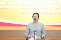 Ph&aacute;t huy Cổng Mặt trận số 24/7 trong tiếp nhận, xử l&yacute; kiến nghị của người d&acirc;n