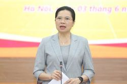 B&agrave; H&agrave; Thị Nga: Nếu kh&ocirc;ng chuyển đổi số, ch&uacute;ng ta sẽ tụt lại ph&iacute;a sau
