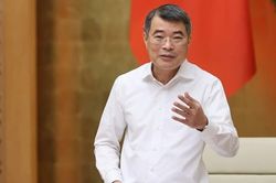 Thủ tướng: Tiếp tục tinh gọn bộ m&aacute;y b&ecirc;n trong, tr&aacute;nh chồng ch&eacute;o chức năng, nhiệm vụ