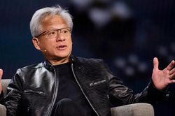CEO Nvidia Jensen Huang nói gì về nỗi lo thất nghiệp hàng loạt do AI?