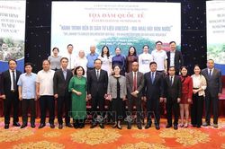 Hành trình đến di sản tư liệu UNESCO - Ma nhai núi Non Nước
