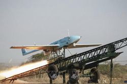 Mỹ đánh chặn loạt tên lửa và UAV của Iran, ra đòn trả đũa nhằm vào mục tiêu trên đảo Qeshm