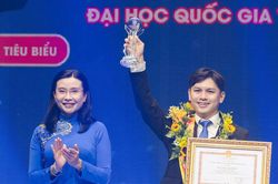 Nh&agrave; khoa học trẻ với h&agrave;nh tr&igrave;nh t&igrave;m giải ph&aacute;p hỗ trợ điều trị ung thư