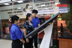 TP Hồ Ch&iacute; Minh bố tr&iacute; 408 nh&acirc;n sự hỗ trợ chuyển đổi số tại cơ sở