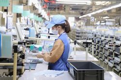 Cả nước c&oacute; 142.600 doanh nghiệp gia nhập thị trường
