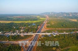 T&aacute;i định h&igrave;nh vị thế trung t&acirc;m T&acirc;y Nguy&ecirc;n - B&agrave;i 1: Mở lối h&agrave;nh lang tăng trưởng mới