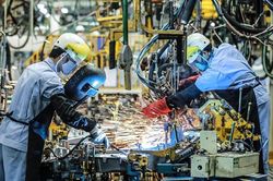Sản xuất công nghiệp 5 tháng đầu năm 2026 tăng 9,1%, cao nhất 4 năm