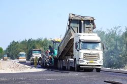 Quảng Trị: Hơn 3.300 tỷ đồng được giải ng&acirc;n cho c&aacute;c dự &aacute;n giao th&ocirc;ng trọng điểm