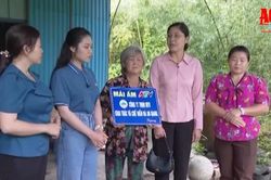 Mái ấm ATV trao tặng 50 triệu đồng cho hộ bà Dương Thị Ba