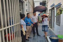Phường Nếnh quyết liệt mở lối cho khoảng không bị 'khóa kín' phía sau hai dãy nhà