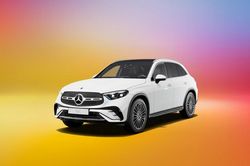 Mercedes-Benz GLC SUV thuần điện: Sạc siêu nhanh 22 phút, tầm vận hành 700 km