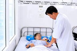 Cấp cứu, điều trị thành công sản phụ bị thuyên tắc ối nguy kịch