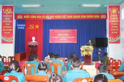 X&atilde; C&ocirc;ng Hải khai mạc huấn luyện d&acirc;n qu&acirc;n năm thứ nhất