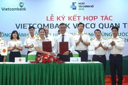 Ng&agrave;nh thuế v&agrave; Vietcombank k&yacute; kết hợp t&aacute;c đồng h&agrave;nh hỗ trợ hộ kinh doanh