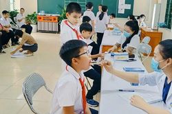Từ 2026: 100% học sinh, sinh viên được khám sức khỏe định kỳ hằng năm, dữ liệu tích hợp Sổ sức khỏe điện tử