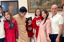 Sao Việt 24h: Cindy Lư nghẹn ng&agrave;o giỗ mẹ, Saka Trương Tuyền mắt gấu tr&uacute;c sau sinh