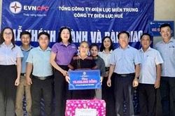 Công ty Điện lực Huế khánh thành, bàn giao nhà tình nghĩa