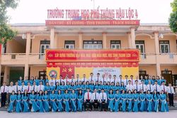 Hai thập kỷ nơi ch&acirc;n s&oacute;ng: Trường THPT Hậu Lộc 4 v&agrave; những dấu son