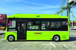 Singapore th&uacute;c đẩy xe bu&yacute;t kh&ocirc;ng người l&aacute;i
