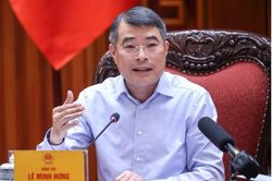 Thủ tướng: Khẩn trương đưa Trung tâm tài chính quốc tế vào hoạt động