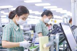 Việt Nam thu h&uacute;t gần 9,8 tỷ USD vốn FDI, cao nhất trong 5 năm