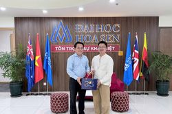Ban giám hiệu Trường Đại học Hoa Sen gặp gỡ Đại diện Tạp chí Kinh tế Môi trường tại TP.HCM