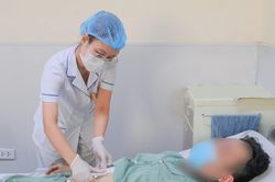 Bệnh viện E lần đầu thực hiện thành công ca ghép thận tự thân cấp cứu