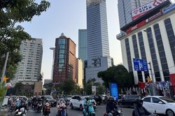 Kinh tế TP HCM 5 tháng: Thu ngân sách vượt 400.000 tỷ đồng