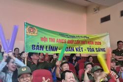 Sân khấu hóa hoạt động lực lượng bảo vệ an ninh, trật tự ở cơ sở