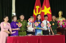 S&aacute;ng tạo, đổi mới trong tuy&ecirc;n truyền Nghị quyết của Đảng