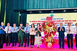 Người cao tuổi Thủ đ&ocirc; tự h&agrave;o tiếp nối truyền thống