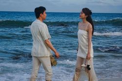 Quốc Trường, Tiểu Vy gặp &aacute;p lực lớn