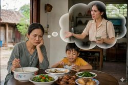 Gửi con về quê, em dâu đưa 2 triệu đồng và ngày nào cũng 'soi' bé ăn gì