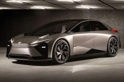 Lexus hủy dự án sedan điện mới trước ngày sản xuất
