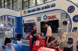Giới thiệu c&aacute;c c&ocirc;ng tr&igrave;nh, sản phẩm ti&ecirc;u biểu của người lao động to&agrave;n quốc