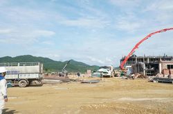 Gấp rút hoàn thành 10 trường nội trú liên cấp vùng biên Nghệ An trước năm học mới