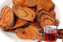 Trà kê huyết đằng: Cách dùng giúp phát huy công dụng và đảm bảo an toàn