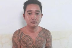 Ph&aacute; đường d&acirc;y c&aacute; độ b&oacute;ng đ&aacute; trước m&ugrave;a World Cup khởi tranh