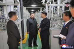 Ông Kim Jong Un tuyên bố năng lực hạt nhân Triều Tiên tăng gấp đôi