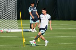 Messi tăng tốc trước thềm World Cup 2026