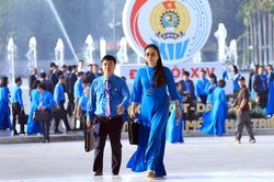 Phiên trọng thể Đại hội Công đoàn Việt Nam lần thứ XIV