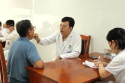[Video] H&agrave; Nội mở rộng nhiều ch&iacute;nh s&aacute;ch hỗ trợ kh&aacute;m, chữa bệnh cho người d&acirc;n